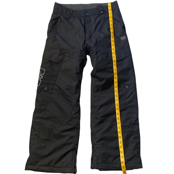 DC Ekotek 3K Black Snow ⛄️ pants - Picture 3 of 9